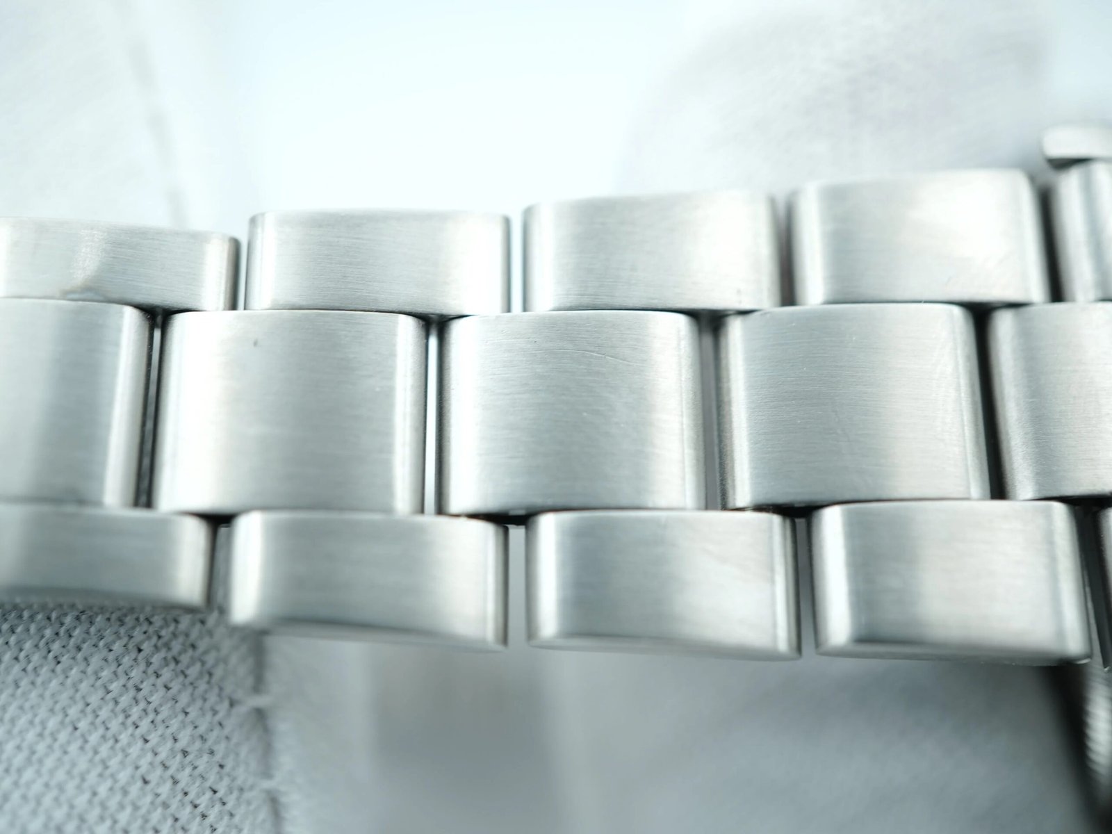 Rolex Oyster Perpetual Date 34 mm / Silver – Oyster – Bild 10