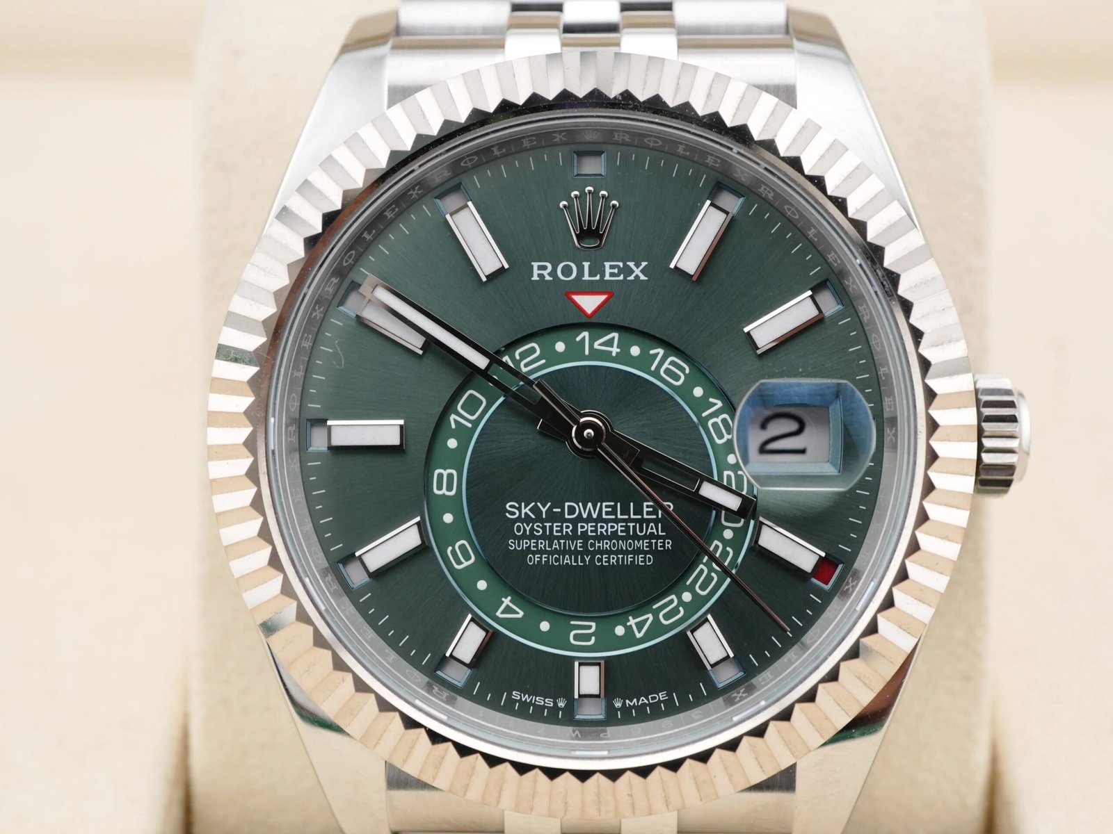 Rolex Sky-Dweller 42 mm / Mint Green – Jubilee – Bild 3