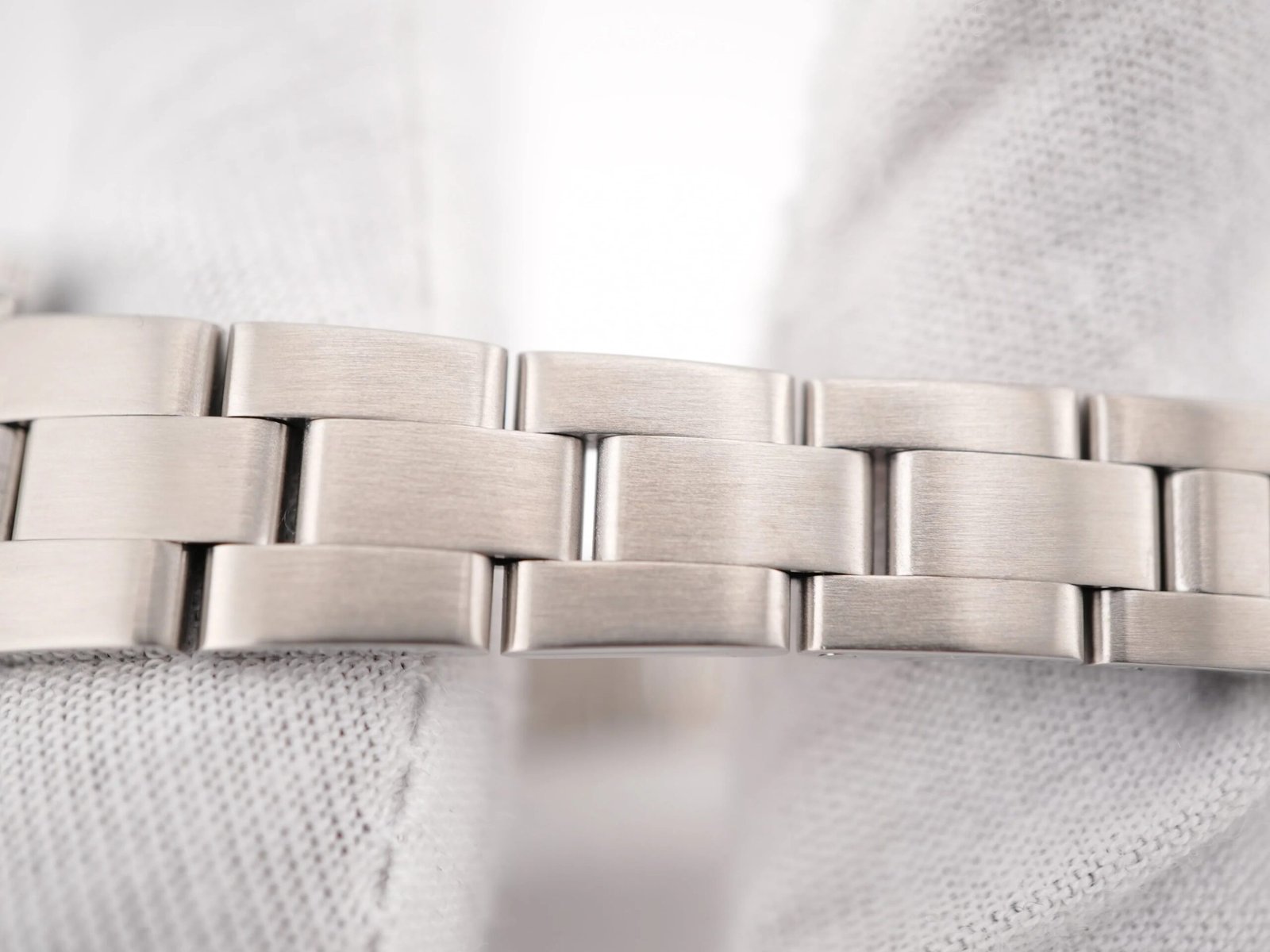 Rolex Oyster Perpetual Lady 24 mm / White Roman – Oyster – Bild 9