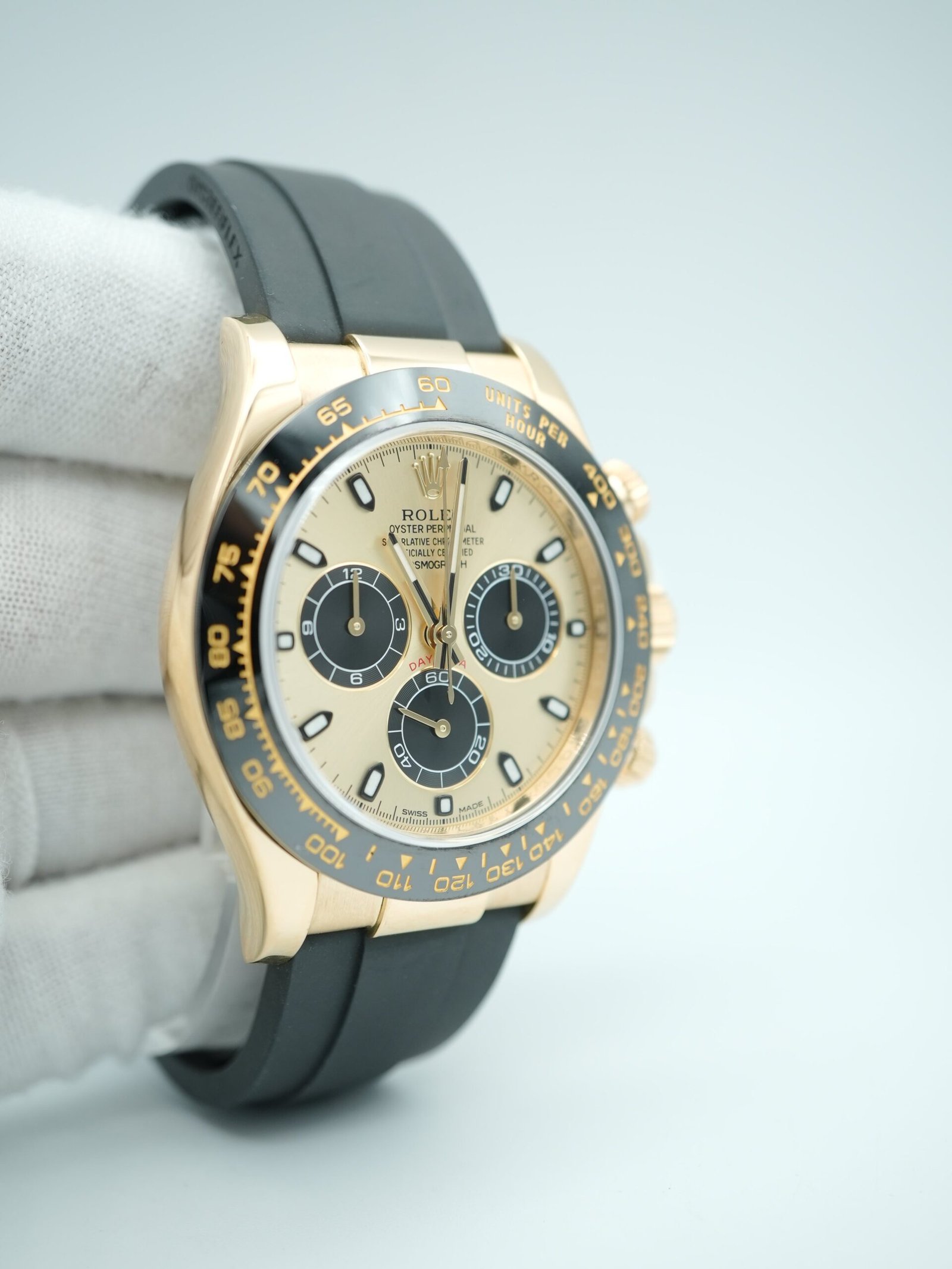Rolex 40 mm Daytona "Pikachu Dial" / Yellow – Bild 4