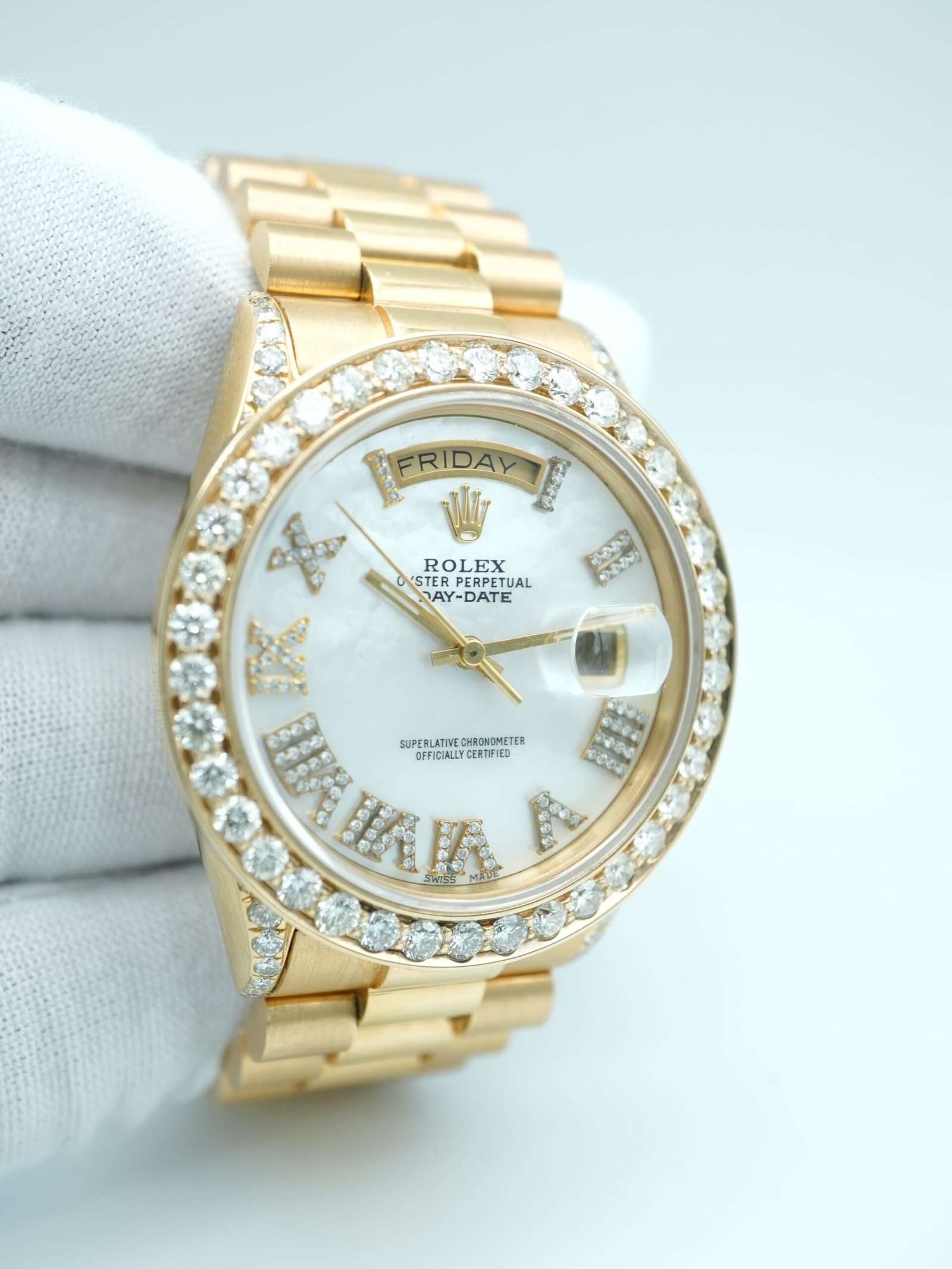 Rolex Day-Date 36 mm / Yellow Gold Diamond – President – Bild 5